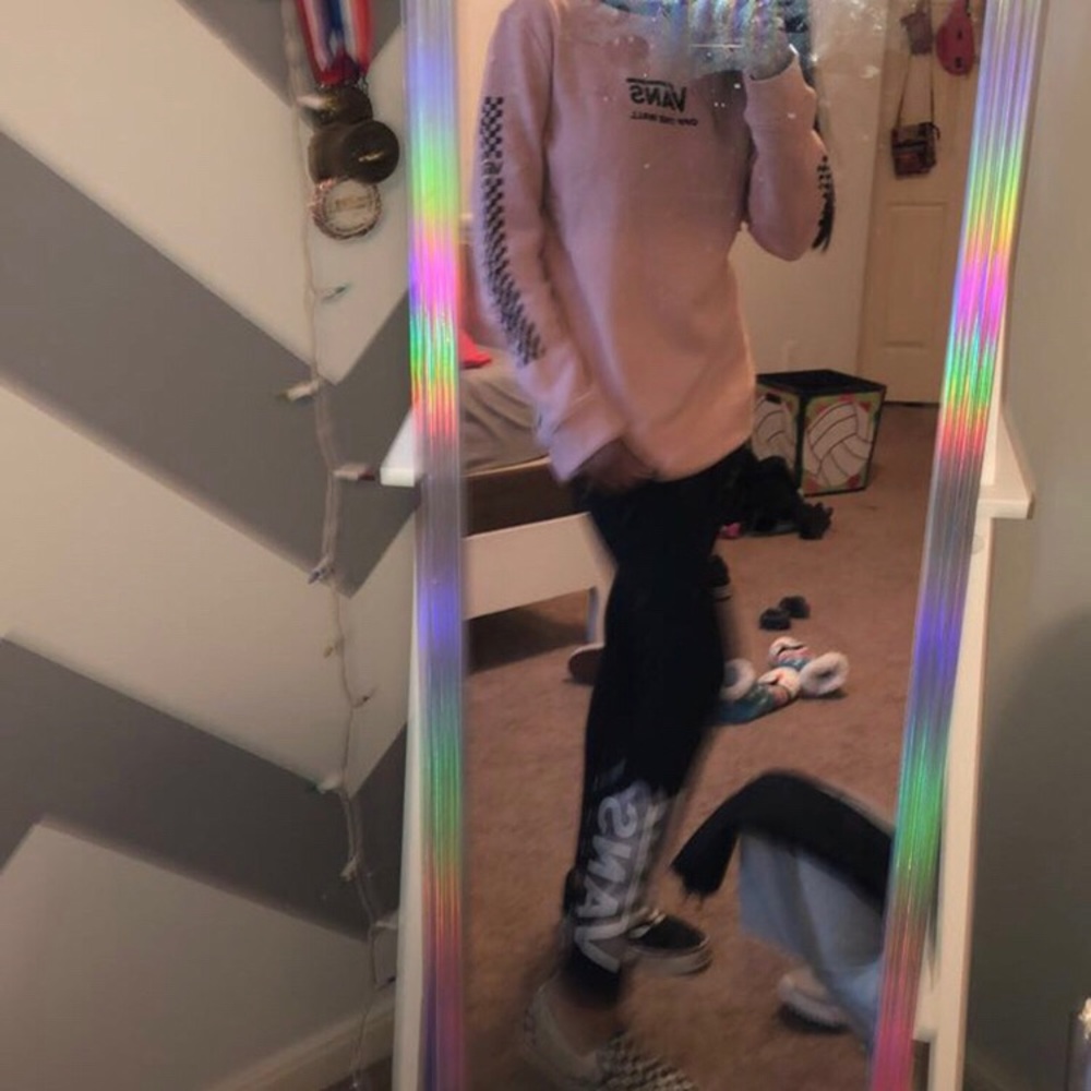 Vans sweatshirt and leggings